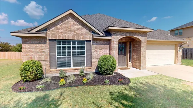 $495,000 | 1703 Oakland Drive, Cedar Park, TX 78613