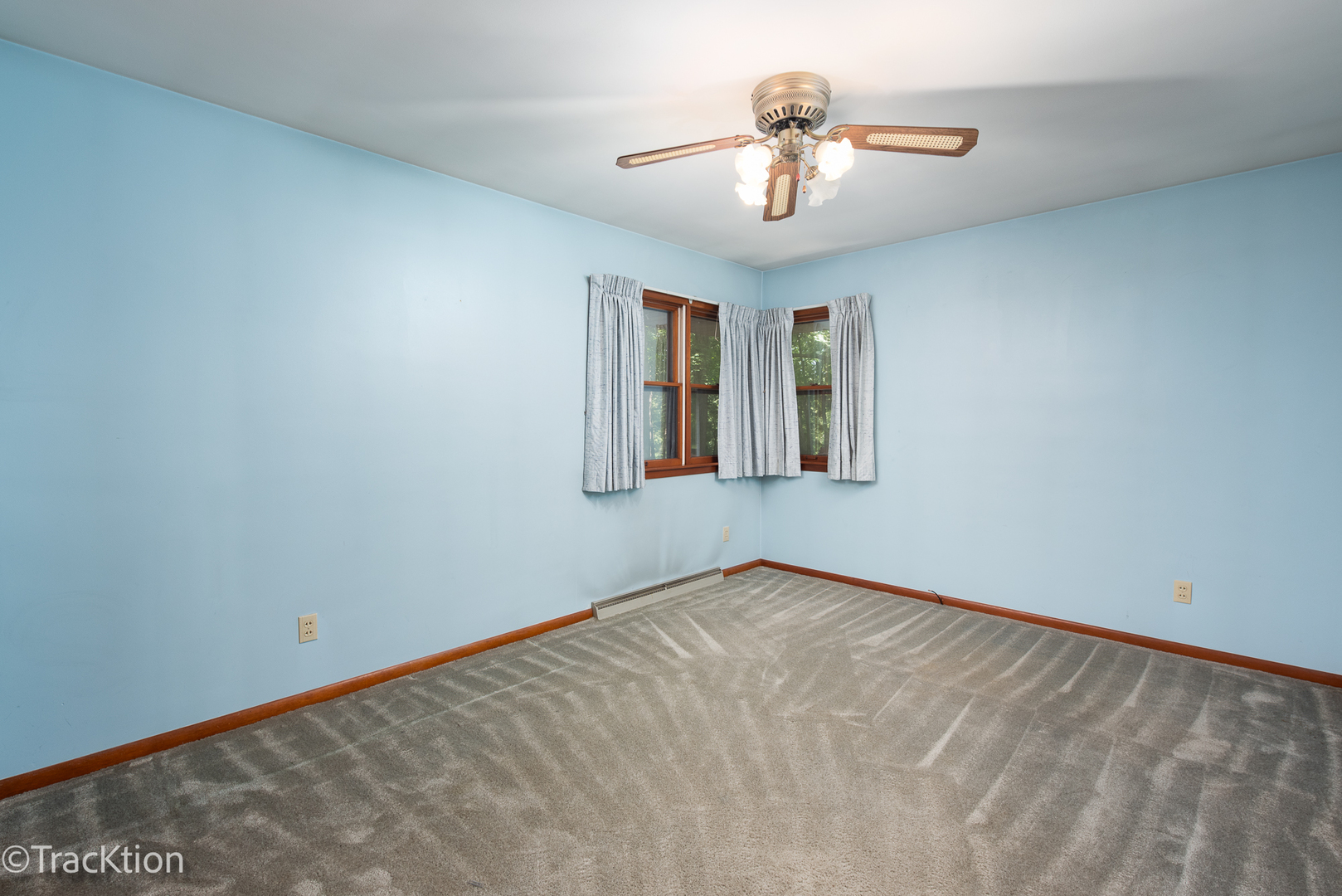 2982 Whitetie Road Morris, IL 60450 - Photo 9 of 19 a view of an empty room with a chandelier fan