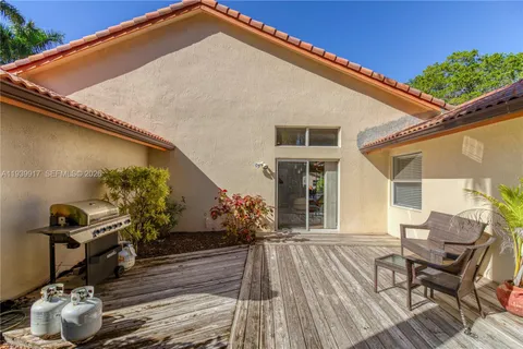 $875,000 | 2531 Northwest 106th Avenue, Coral Springs, FL 33065