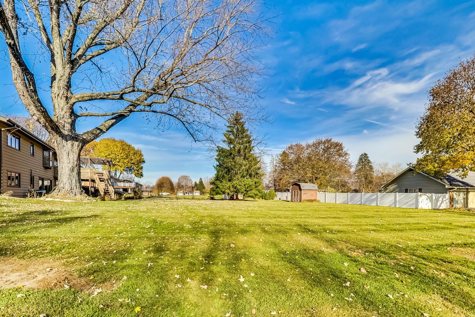 8N581 Stevens Road Elgin, IL 60124 - Photo 42 of 50 Gallery Image 42