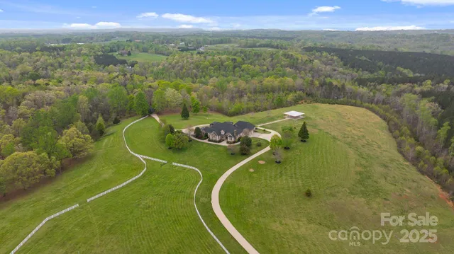 a view of a tennis court