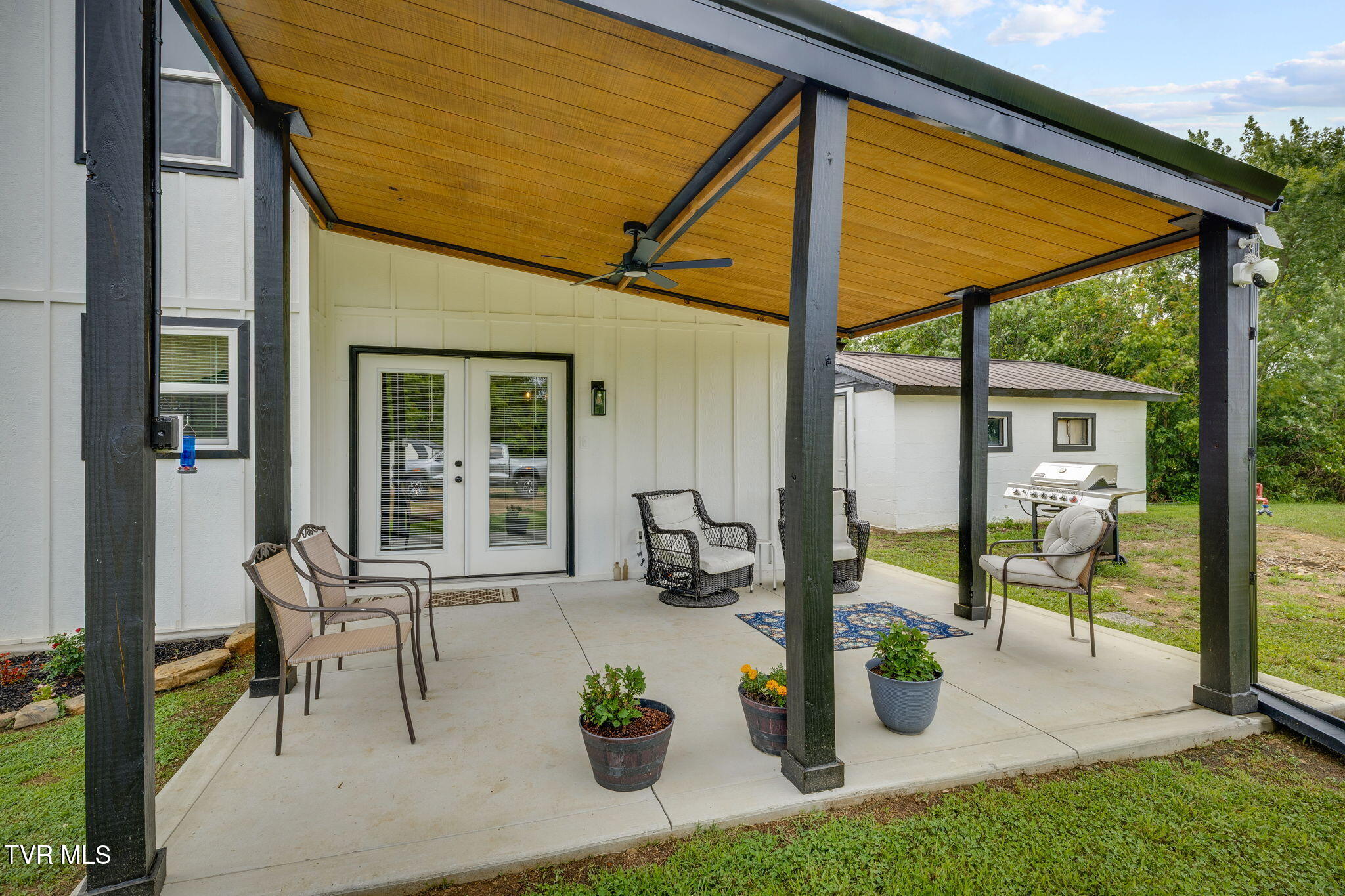 1655 Kenneytown Road Greeneville, TN 37745 - Photo 12 of 59 031