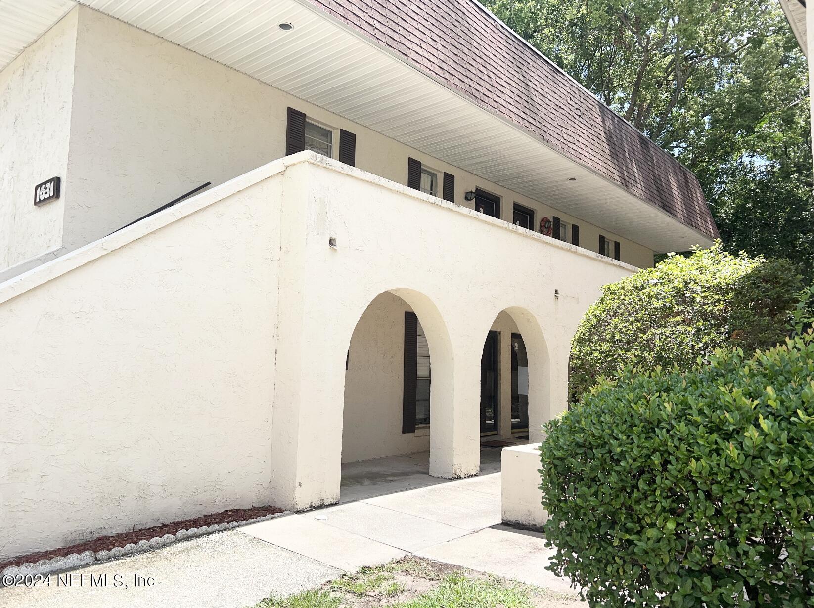 1631 El Prado Road, Unit 4 Jacksonville, FL 32216 - Photo 18 of 23 a view of a large building