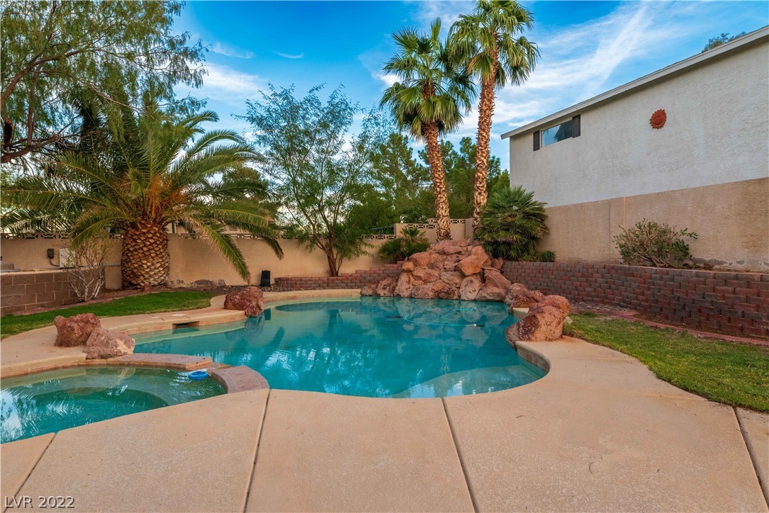 281 West Fairway Road Henderson, NV 89015 - Photo 23 of 36