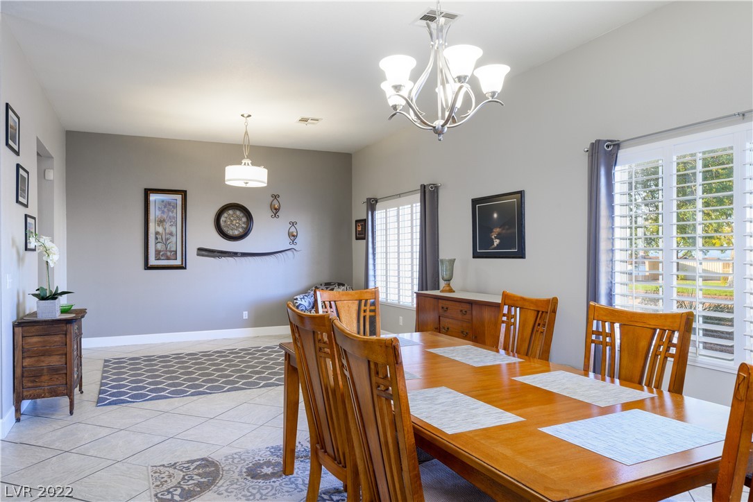 281 West Fairway Road Henderson, NV 89015 - Photo 6 of 36