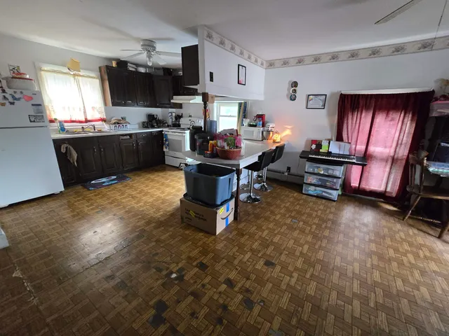 $199,500 | 110 Pleasant Street, Newport, VT 05855