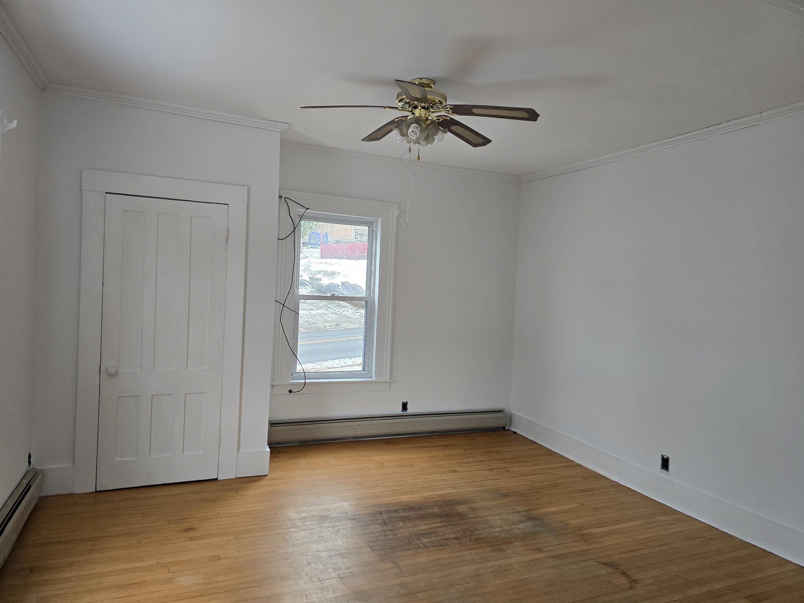 110 Pleasant Street Newport, VT 05855 - Photo 8 of 27
