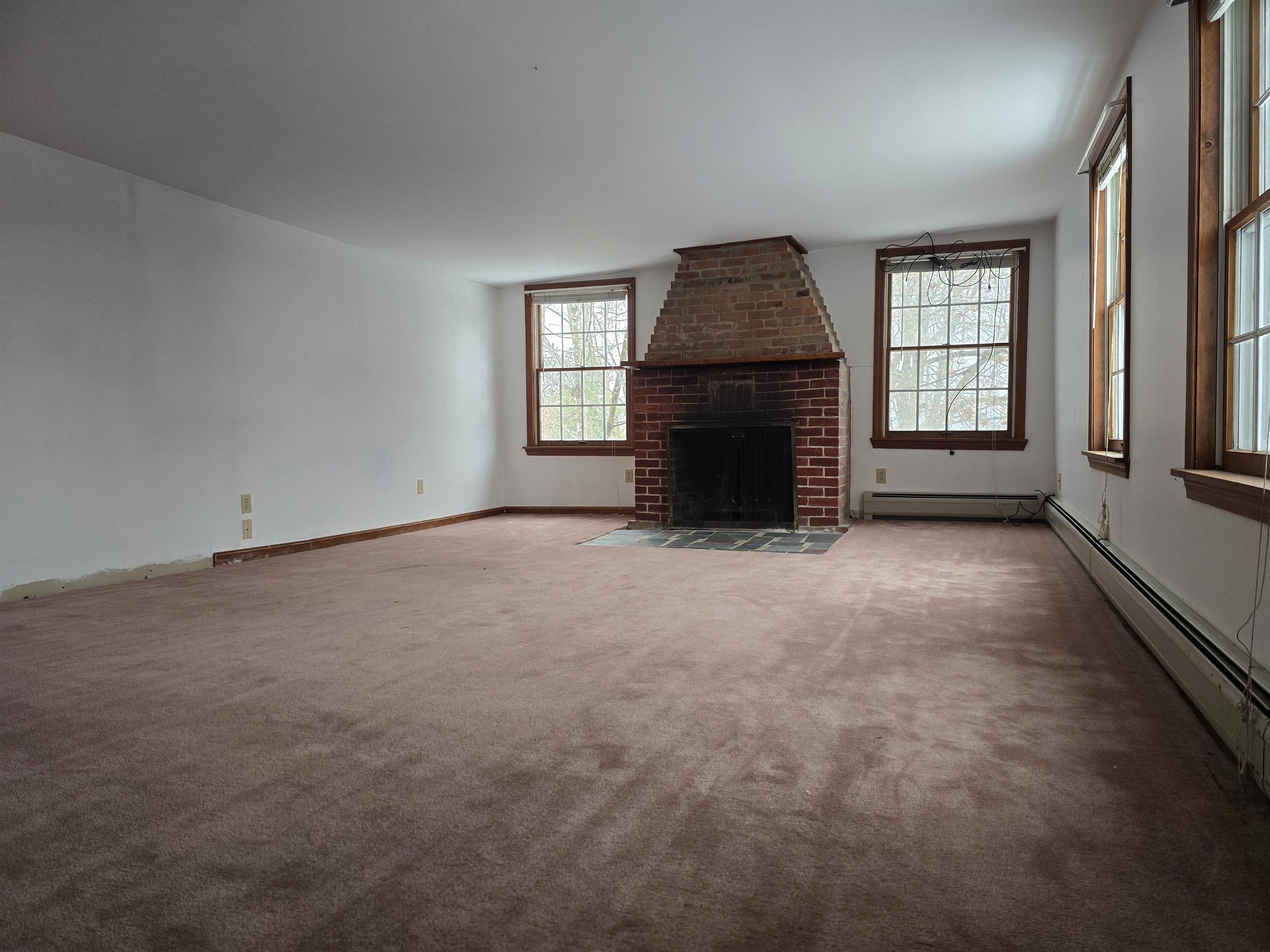 110 Pleasant Street Newport, VT 05855 - Photo 9 of 27