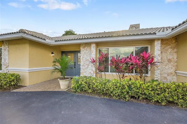 $6,500 | 22299 Solitude Drive, Boca Raton, FL 33428