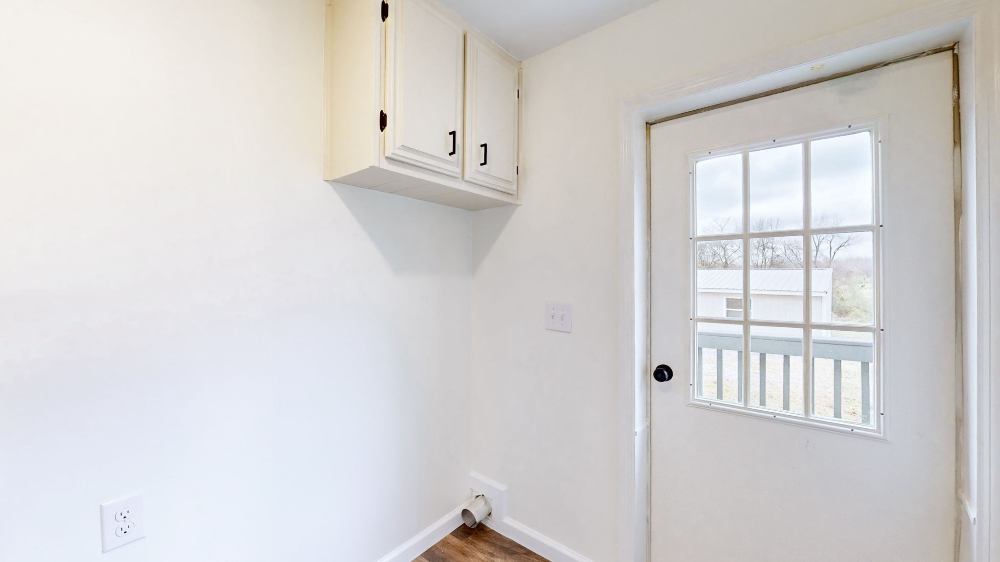 4452 William Woodard Road Springfield, TN 37172 - Photo 33 of 45 a view of an empty room with a window