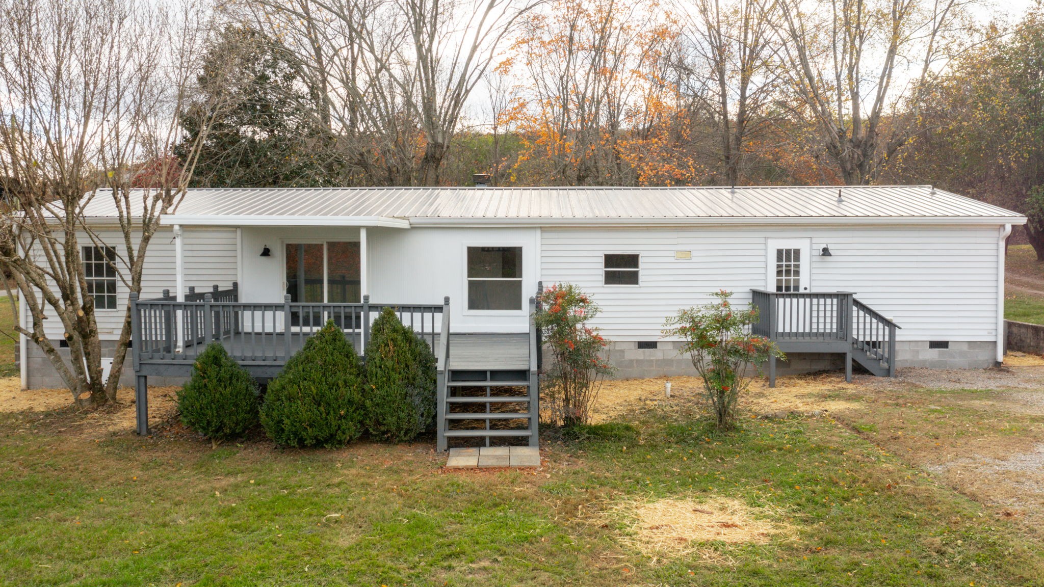 4452 William Woodard Road Springfield, TN 37172 - Photo 43 of 45 a view of a house with backyard and sitting area