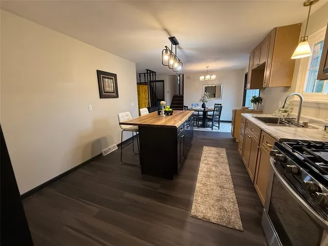 $269,000 | 12 Timothy Court, Henrietta, NY 14623