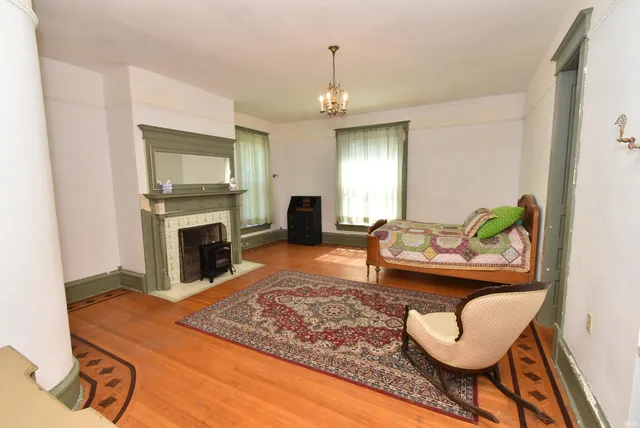 $187,500 | 209 West 6th Street, Earl Park, IN 47942