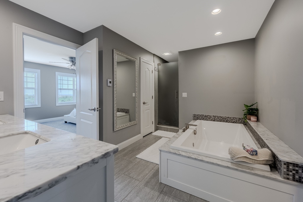 110 Munsing Ridge Granby, MA 01033 - Photo 22 of 36