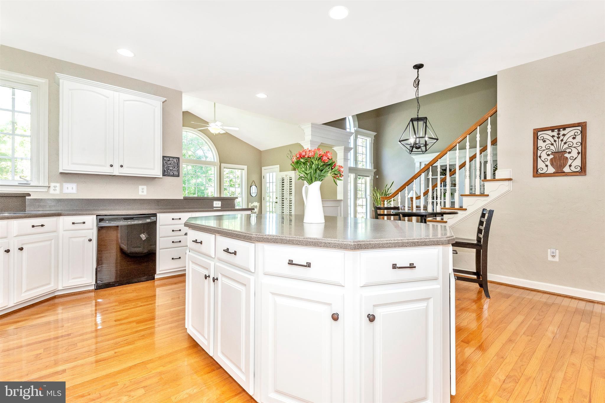 18516 Crestmount Road Boyds, MD 20841 - Photo 13 of 60