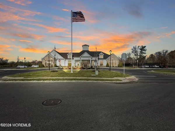 $684,950 | 18 Emerald Road, New Egypt, NJ 08533