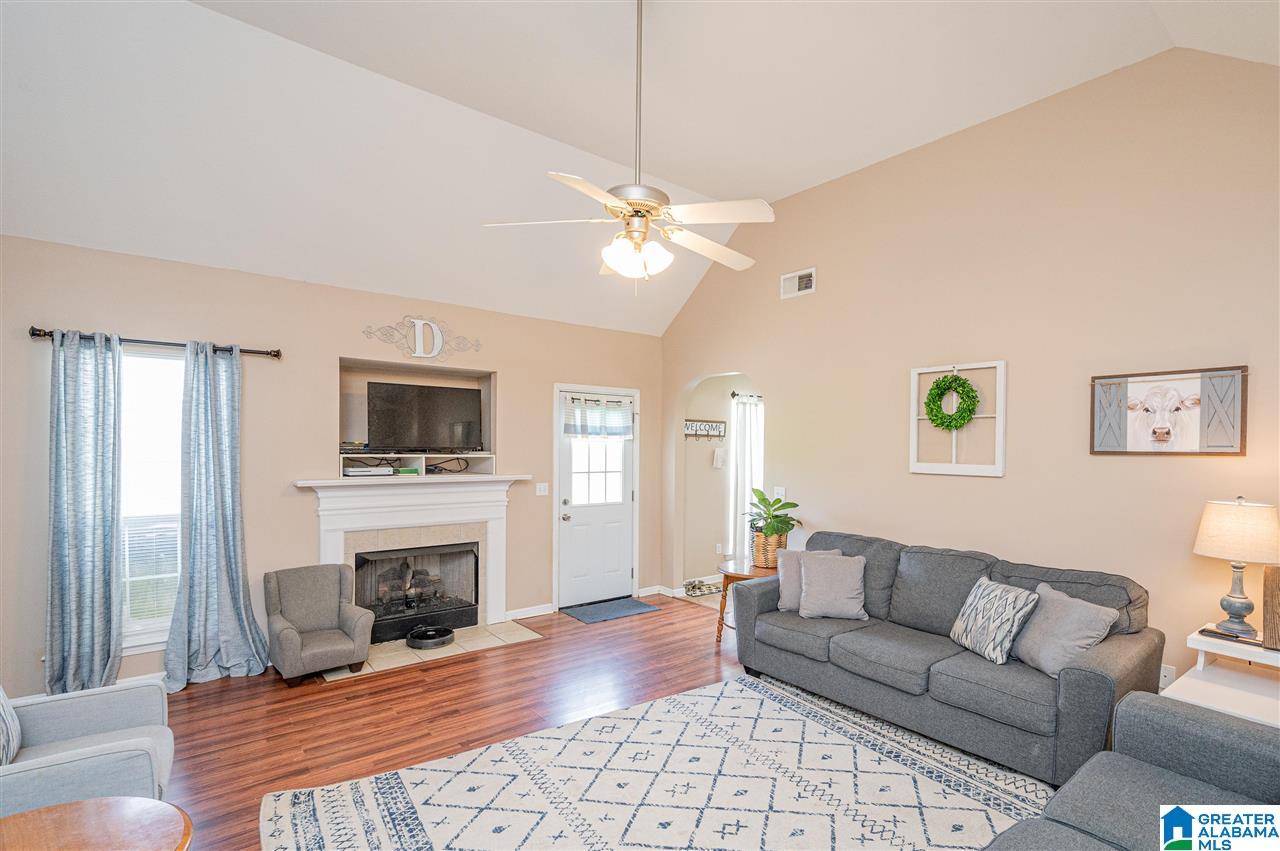 117 Ashby Street Calera, AL 35040 - Photo 7 of 37