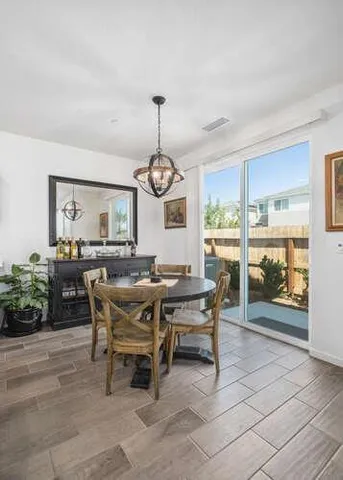 $435,000 | 2045 North Perry Avenue, Clovis, CA 93619