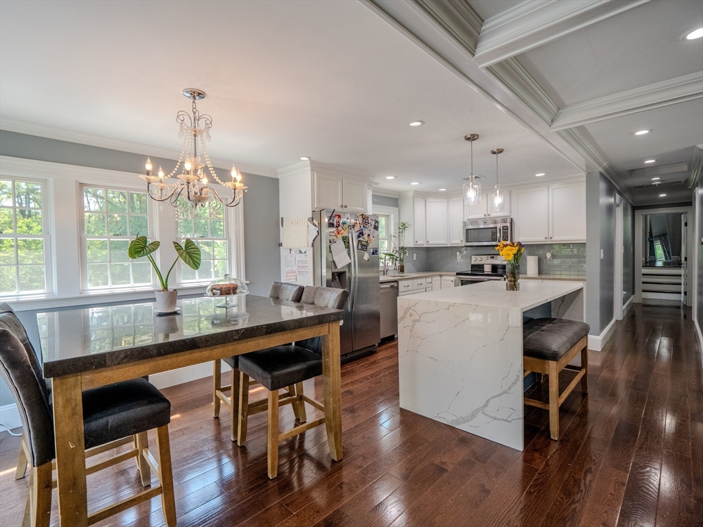159 Mishawum Road Woburn, MA 01801 - Photo 6 of 38