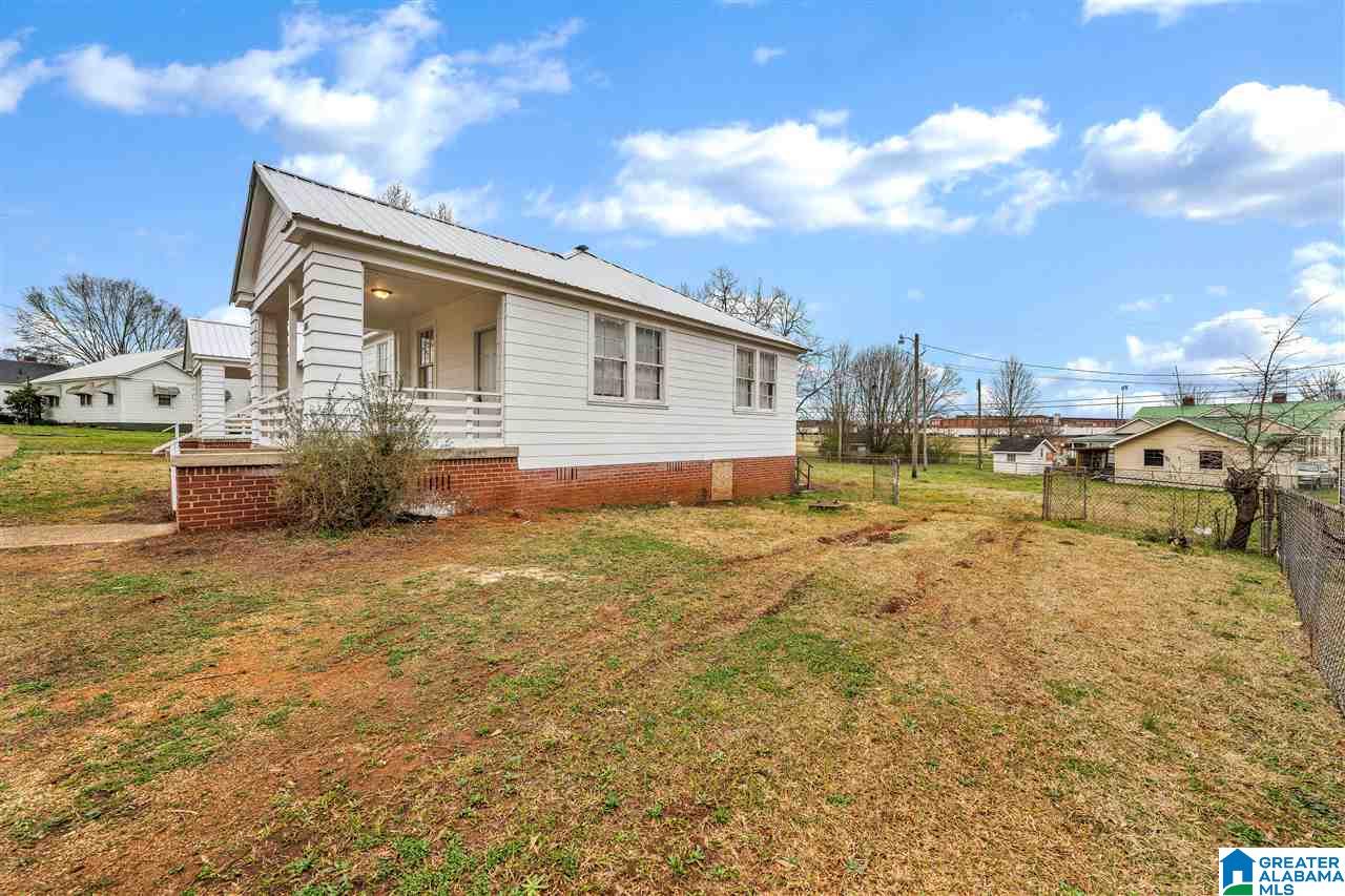 205 Alvin Street Talladega, AL 35160 - Photo 2 of 10