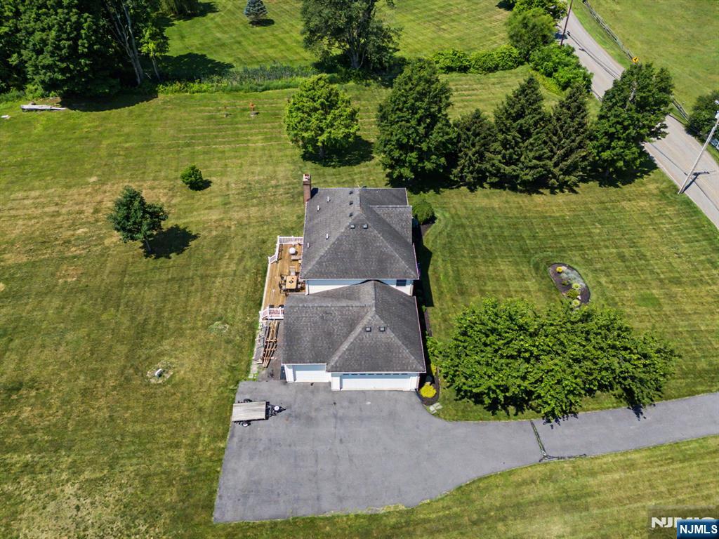 460 Shades Of Death Road Andover, NJ 07821 - Photo 37 of 47