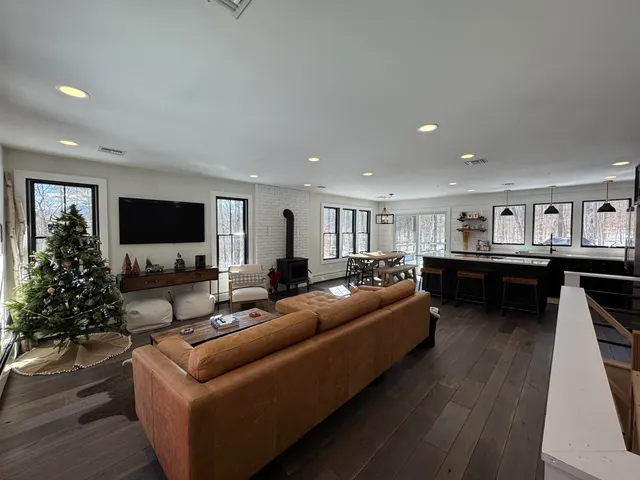 $6,000 | 397 Powder-Horn Road, Manchester, VT 05255