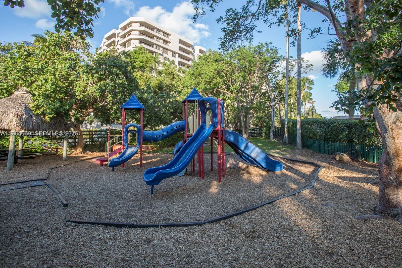 201 Crandon Boulevard, Unit 306 Key Biscayne, FL 33149 - Photo 19 of 20