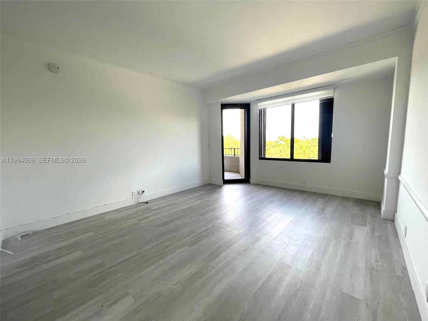 201 Crandon Boulevard, Unit 306 Key Biscayne, FL 33149 - Photo 7 of 20