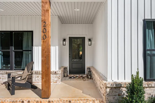 a view of a entryway door of the house