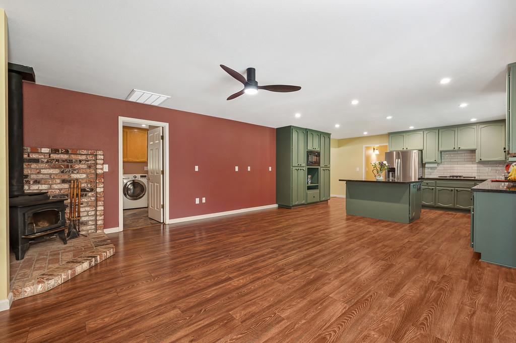12528 Rattlesnake Road Grass Valley, CA 95945 - Photo 11 of 49