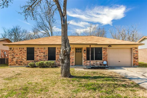 $1,850 | 328 South 1st Street, Wylie, TX 75098