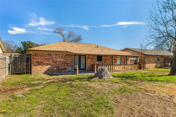 $1,850 | 328 South 1st Street, Wylie, TX 75098
