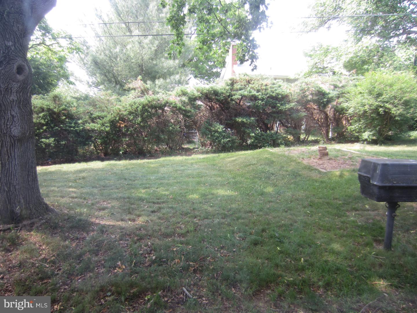 97 Miller Drive Sinking Spring, PA 19608 - Photo 2 of 21