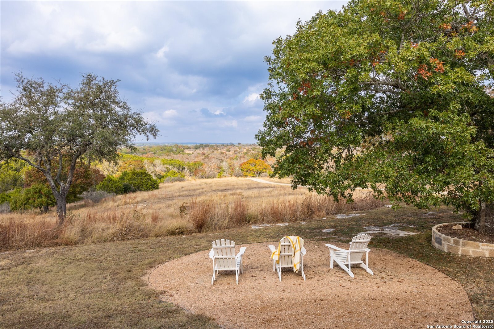 127 Camp Alzafar Road Boerne, TX 78006 - Photo 5 of 50 a view of an outdoor space with seating
