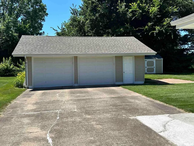 $202,000 | 4622 Meadow Lane, Bartonville, IL 61607