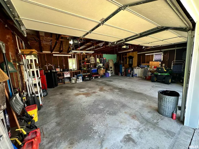 $202,000 | 4622 Meadow Lane, Bartonville, IL 61607