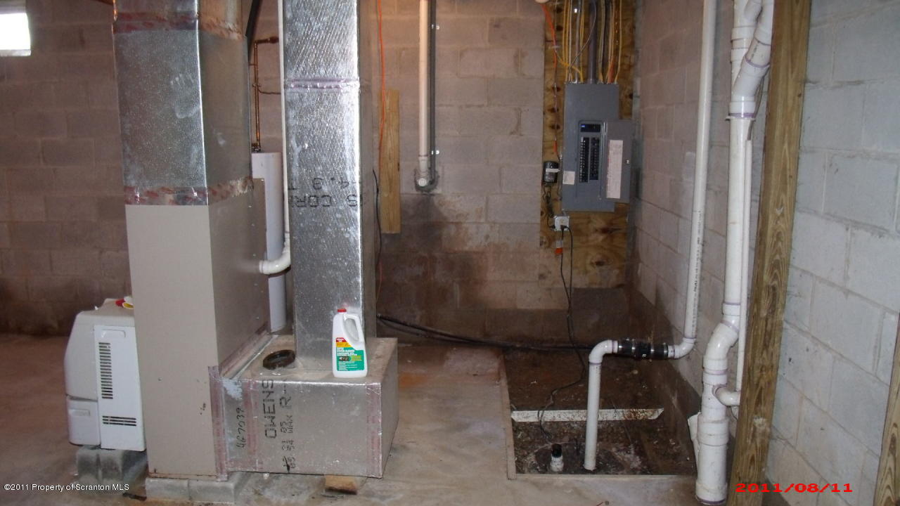 2 Pitcavage Moscow, PA 18444 - Photo 8 of 27 a bathroom with a shower