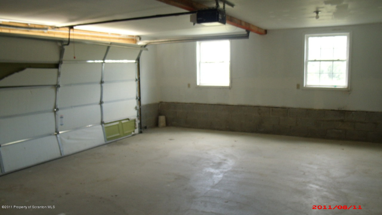 2 Pitcavage Moscow, PA 18444 - Photo 9 of 27 a view of a room with window