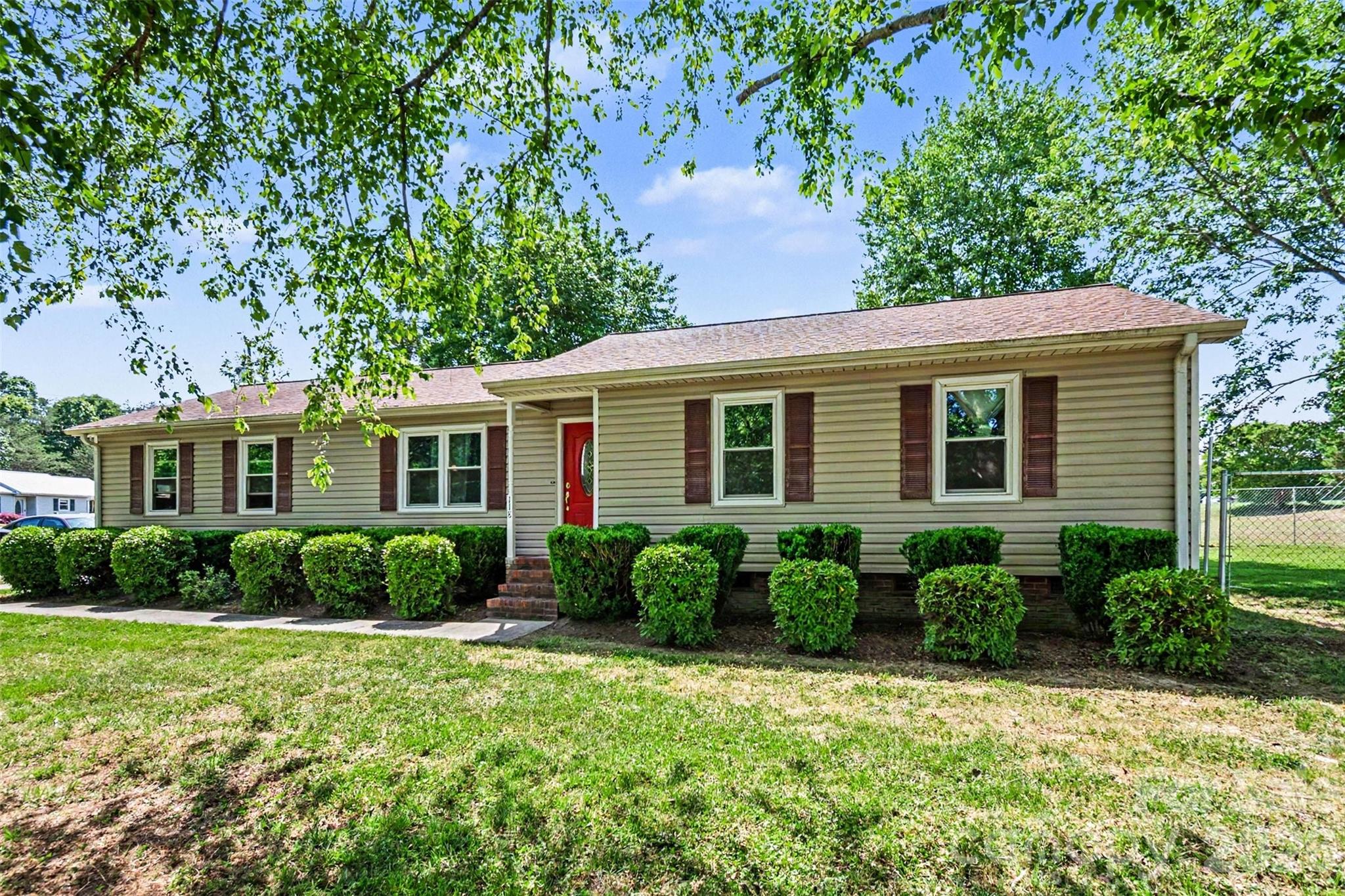 118 Yost Farm Road Salisbury, NC 28146 - Photo 3 of 26