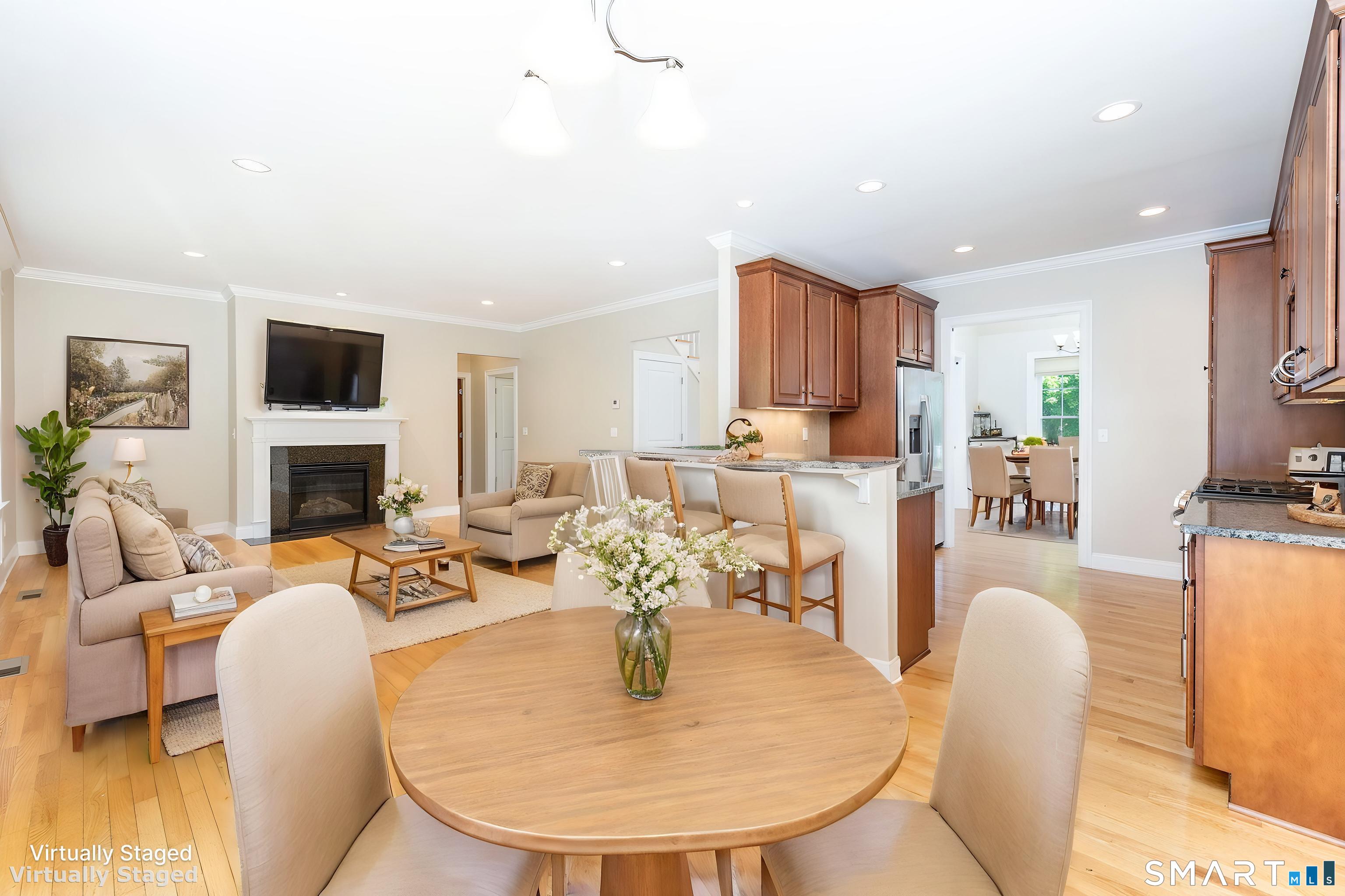 16 Carson Way Simsbury, CT 06070 - Photo 6 of 40