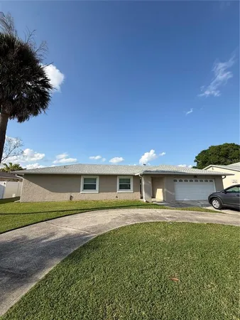 $2,800 | 1809 Paradise Drive, Kissimmee, FL 34741