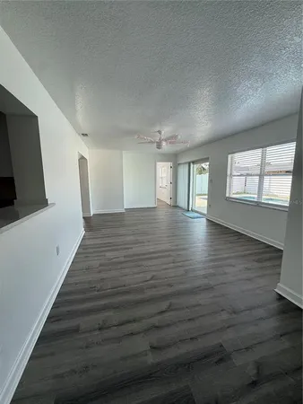 $2,800 | 1809 Paradise Drive, Kissimmee, FL 34741