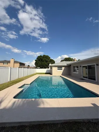 $2,800 | 1809 Paradise Drive, Kissimmee, FL 34741