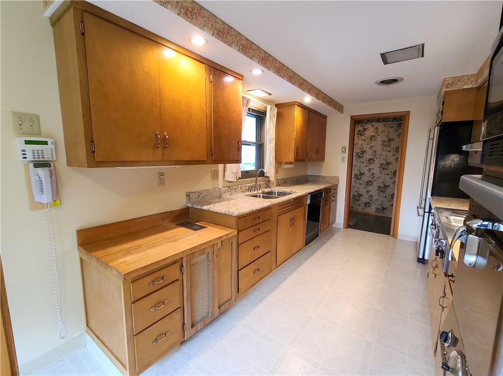 4174 Battle Ridge Road McDonald, PA 15057 - Photo 12 of 25 Gallery Image 12