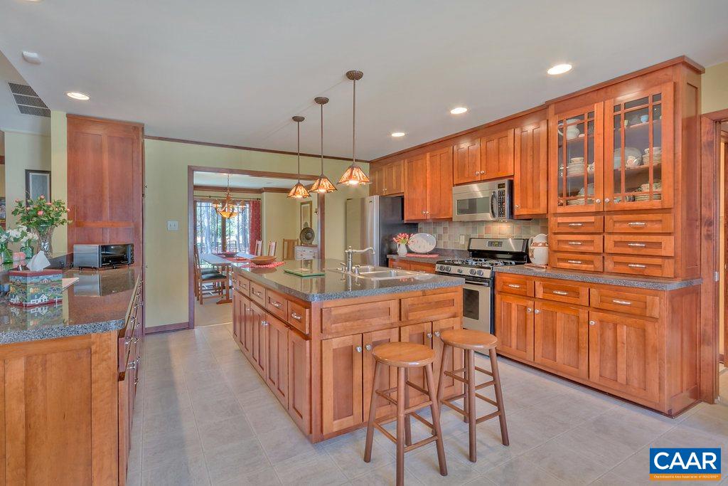 216 Foxmoor Road Troy, VA 22974 - Photo 17 of 35 Gallery Image 17