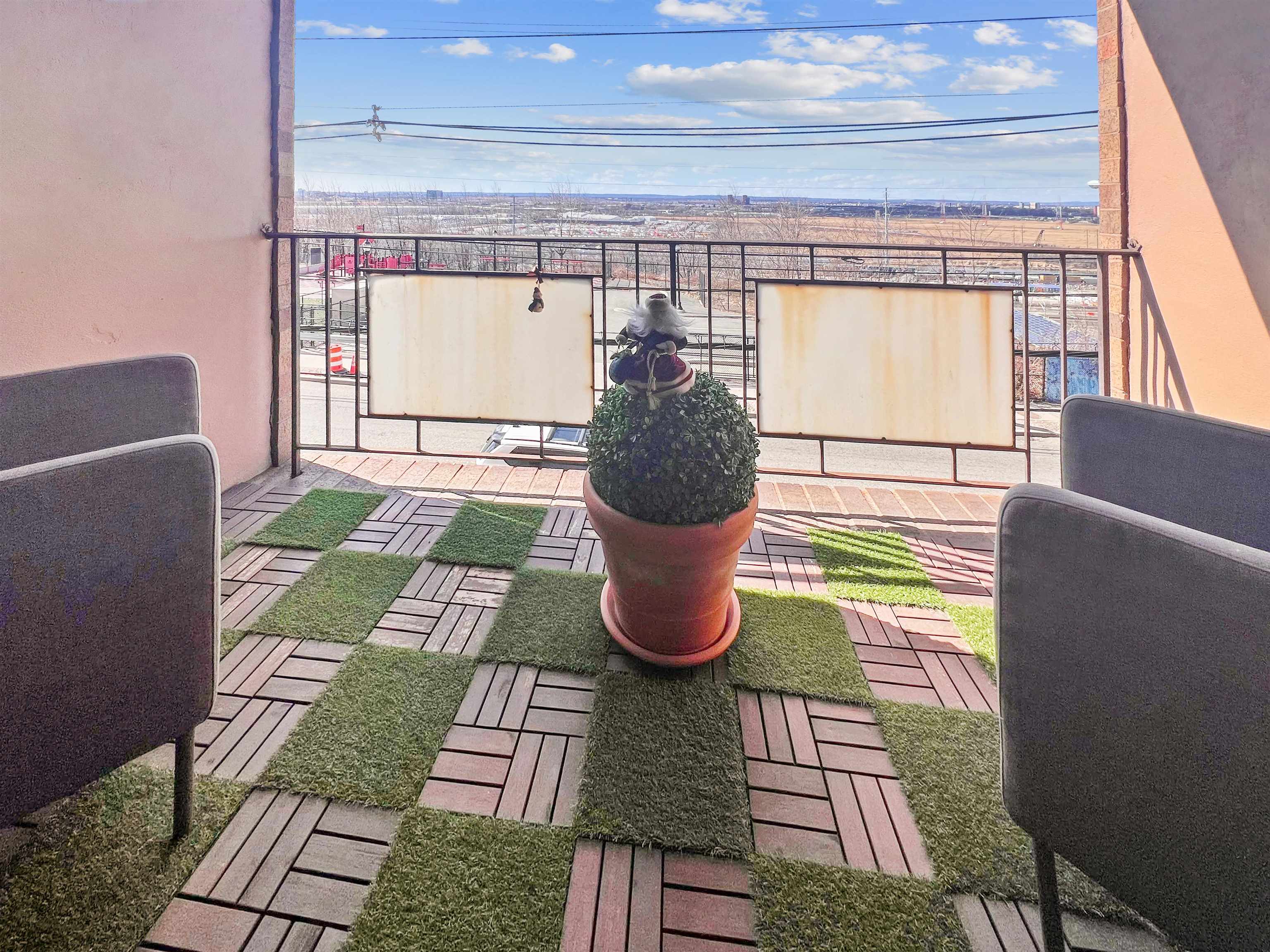 1906 Paterson Plank Road North Bergen, NJ 07047 - Photo 4 of 17