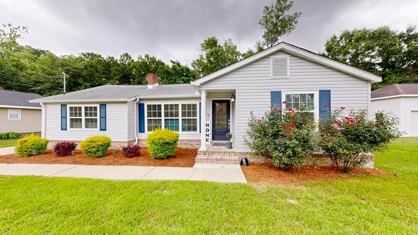 $235,000 | 202 Phillips Terrace, Dothan, AL 36303