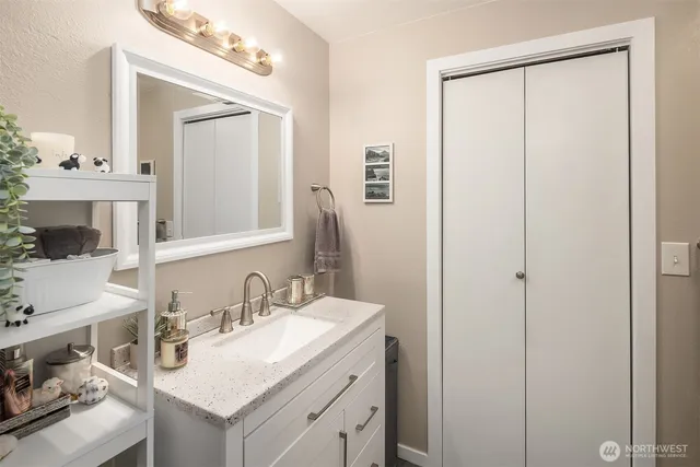 $740,000 | 28707 181st Avenue Southeast, Kent, WA 98042