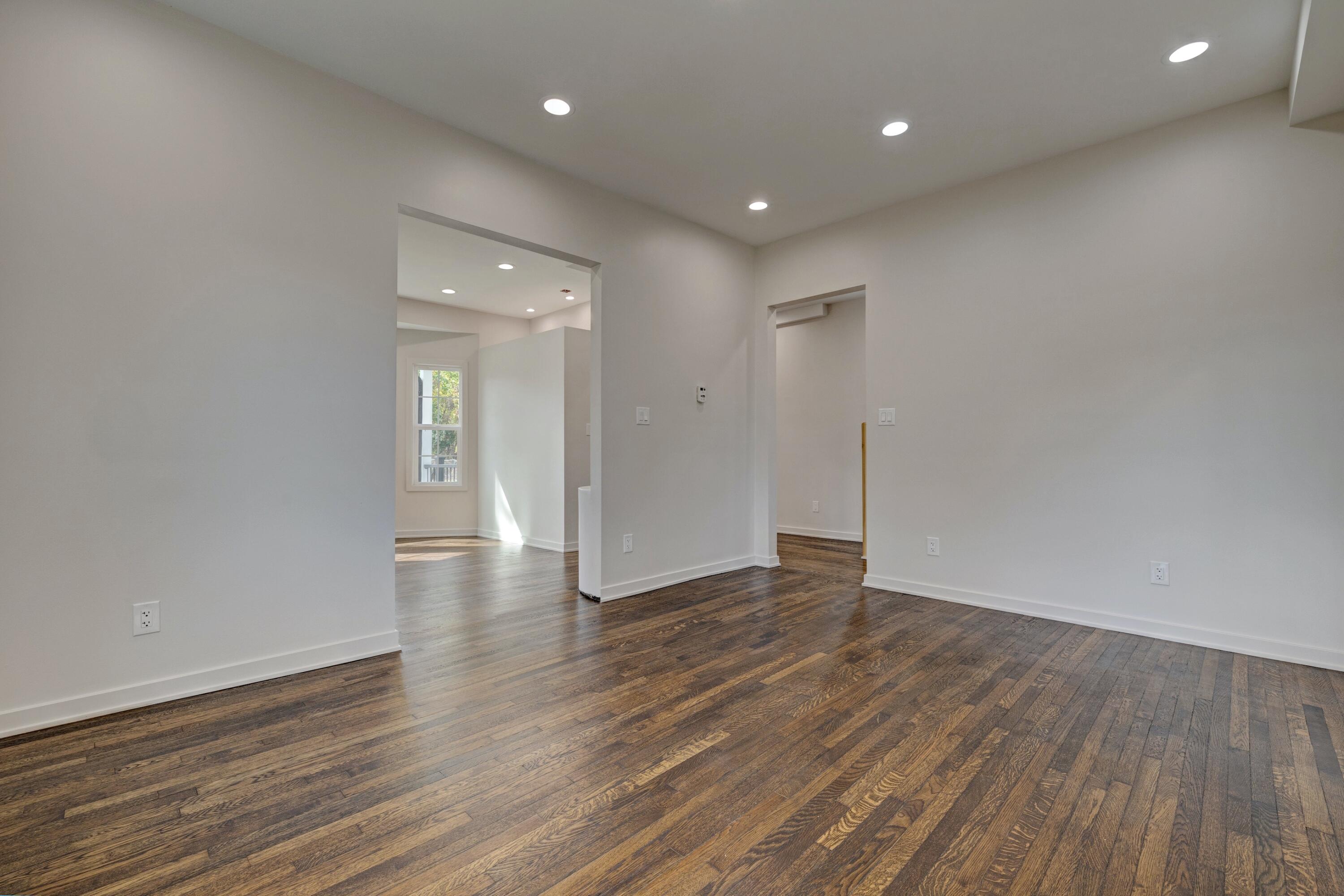 6142 Commonwealth Street Detroit, MI 48208 - Photo 12 of 48 11) Living Room