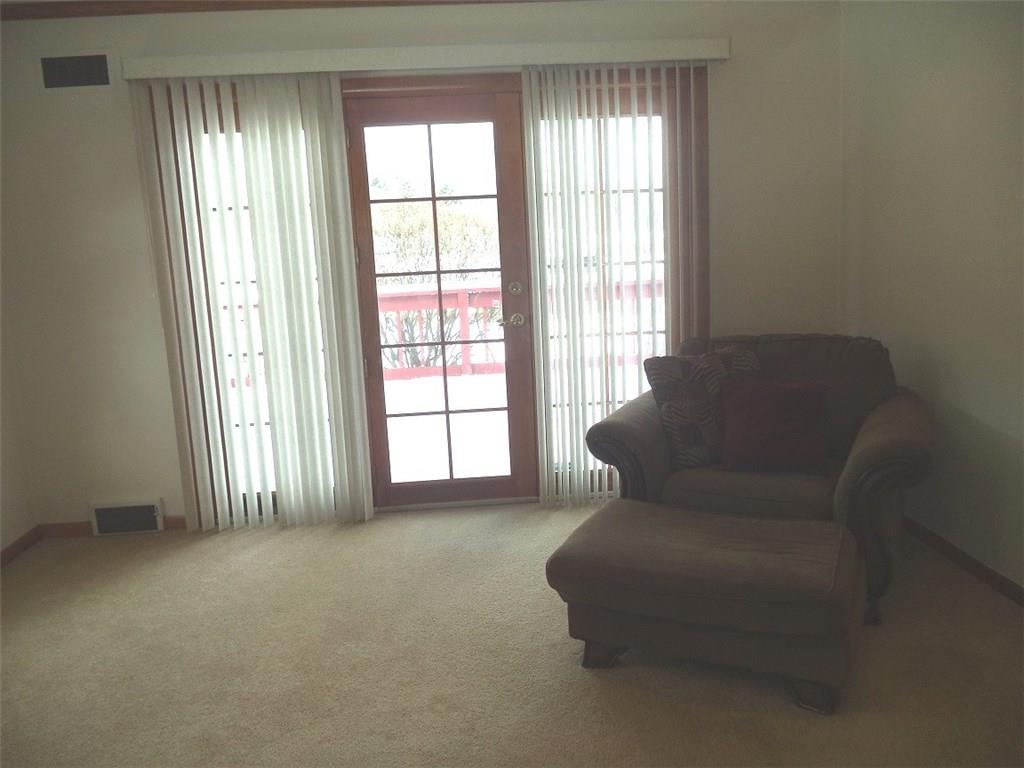 2104 Ritchie Street Aliquippa, PA 15001 - Photo 6 of 23 Gallery Image 6